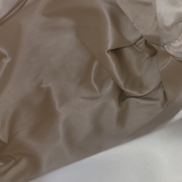 Huge sale! Rare Vint Gucci Tom Ford era cream satin silk beaded top handle bag - Picture 15 of 16